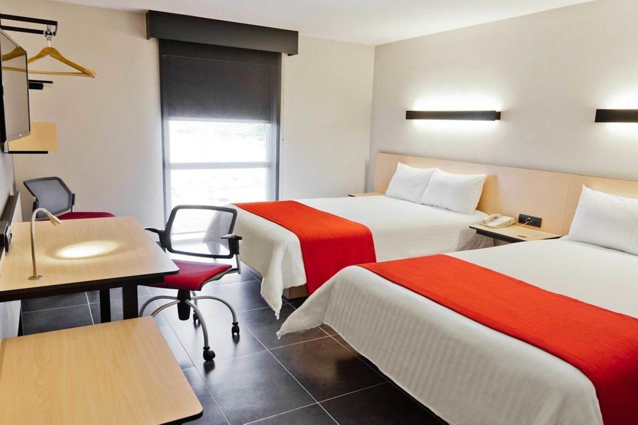 City Express By Marriott Paraíso Екстериор снимка