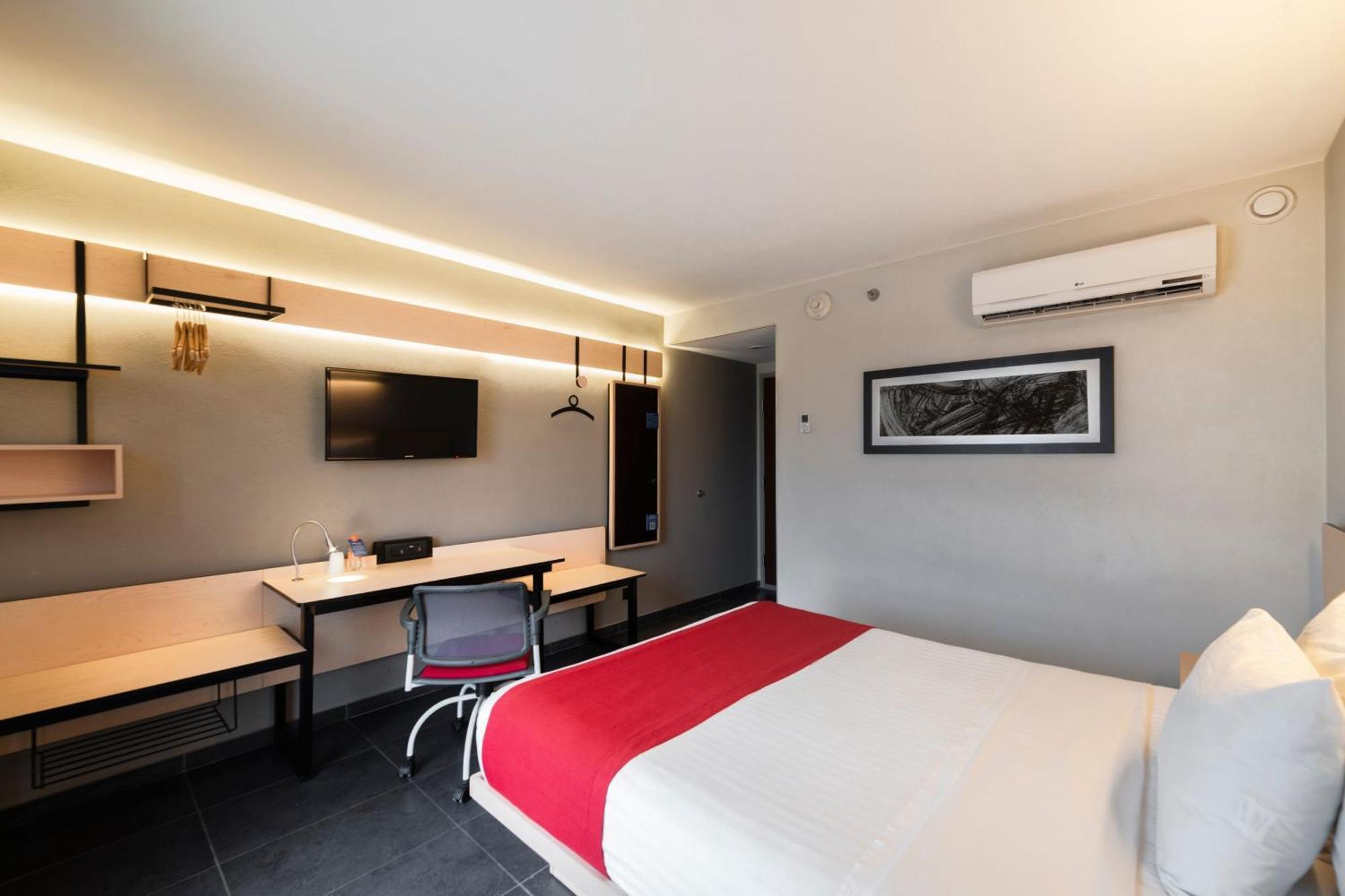 City Express By Marriott Paraíso Екстериор снимка